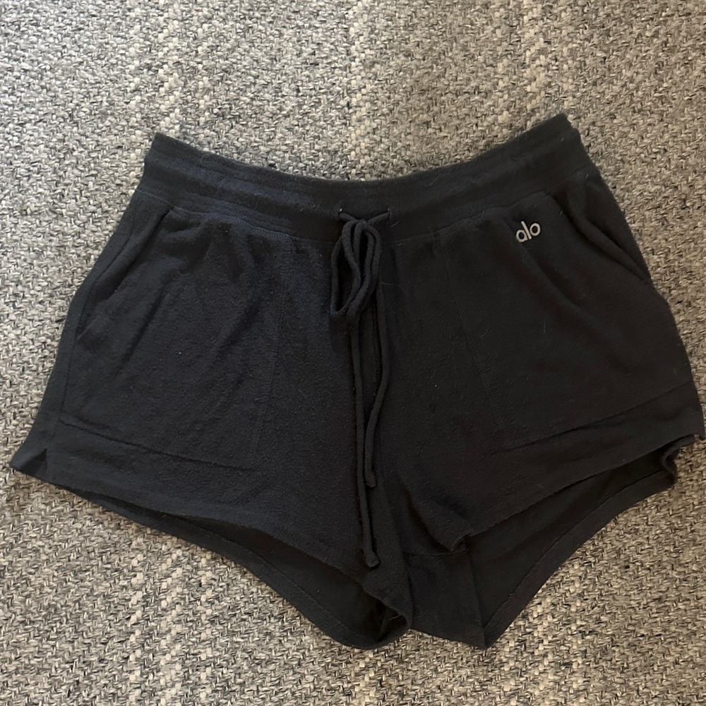 ALO Yoga Women's Charcoal Athletic Shorts